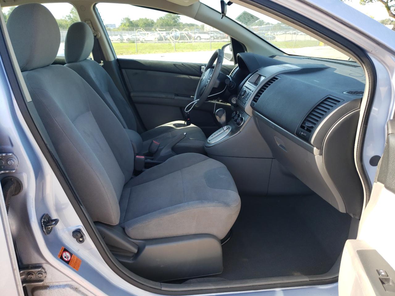 Photo 5 from auction – 2009 NISSAN SENTRA 2.0 with VIN 3N1AB61E29L681843