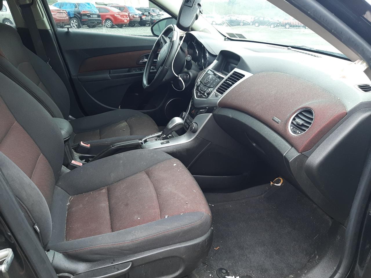 Photo 5 from auction – 2012 CHEVROLET CRUZE LT with VIN 1G1PF5SC5C7324664