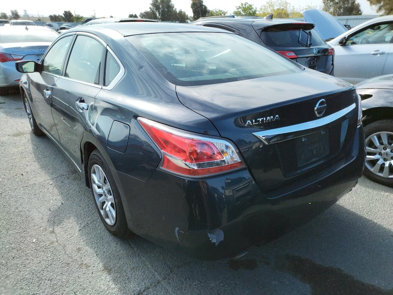 Photo 3 from auction – 2015 NISSAN ALTIMA 2.5 with VIN 1N4AL3AP2FC159396