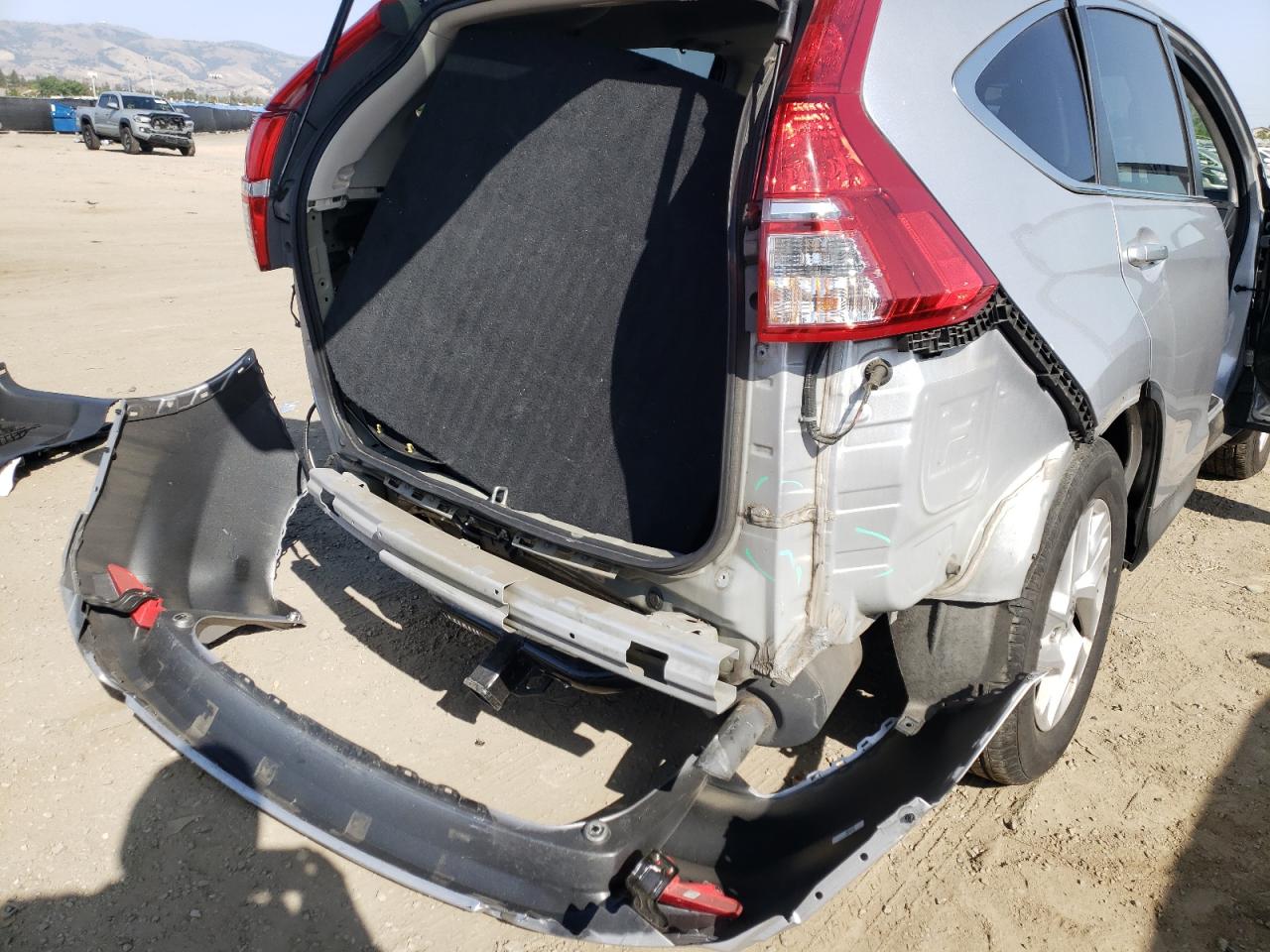 Photo 9 from auction – 2016 HONDA CR-V EX with VIN 2HKRM3H58GH549102