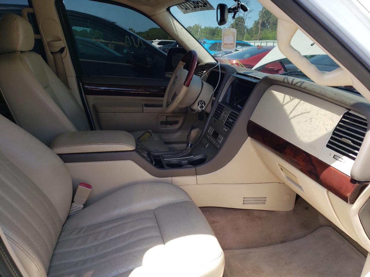 Photo 5 from auction – 2004 LINCOLN AVIATOR with VIN 5LMEU68H64ZJ48381