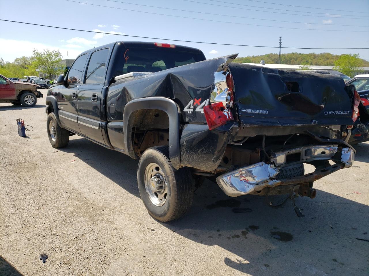 Photo 3 from auction – 2003 CHEVROLET SILVERADO with VIN 1GCHK23U63F214001