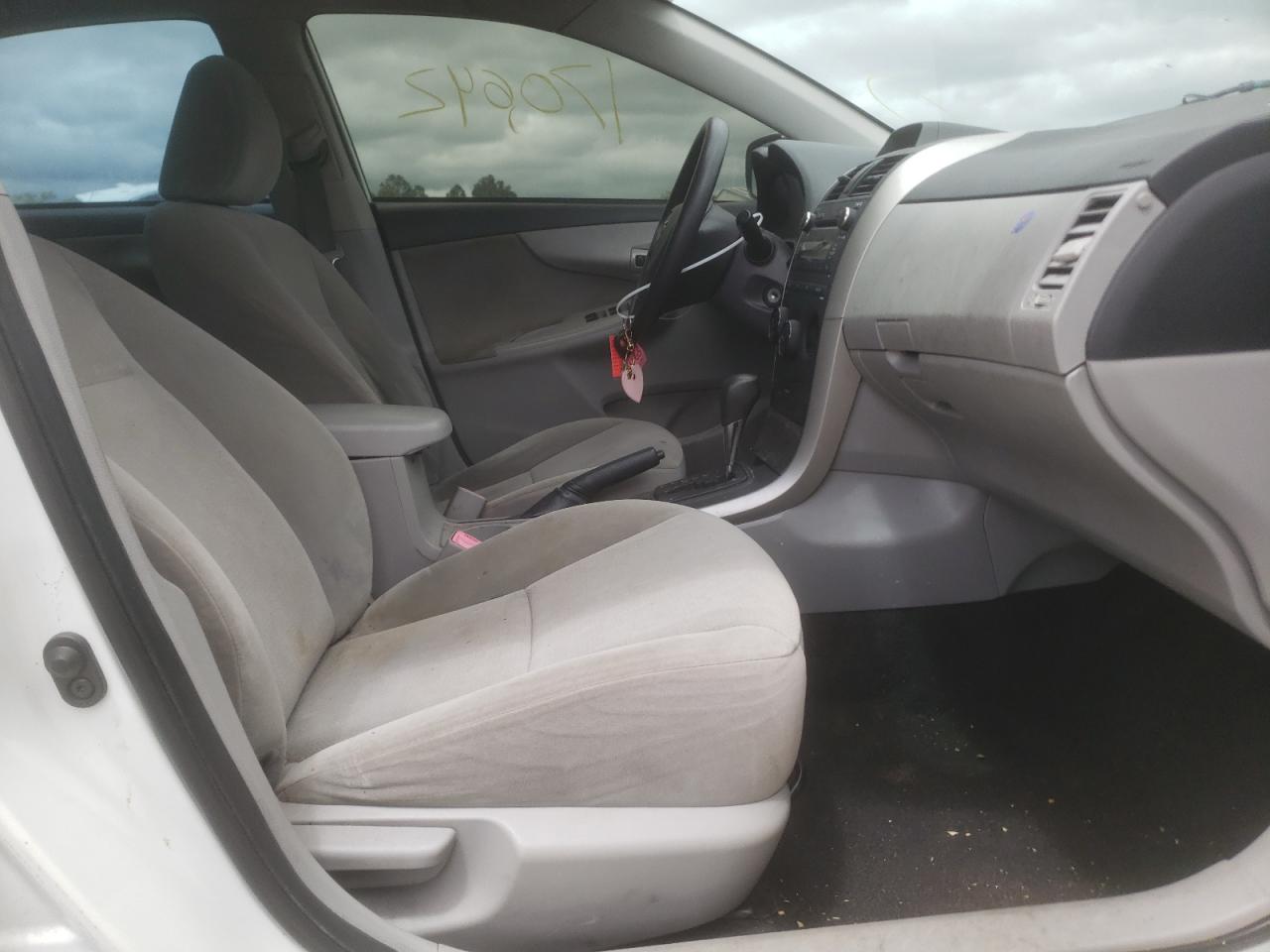 Photo 5 from auction – 2013 TOYOTA COROLLA BA with VIN JTDBU4EE8DJ122341