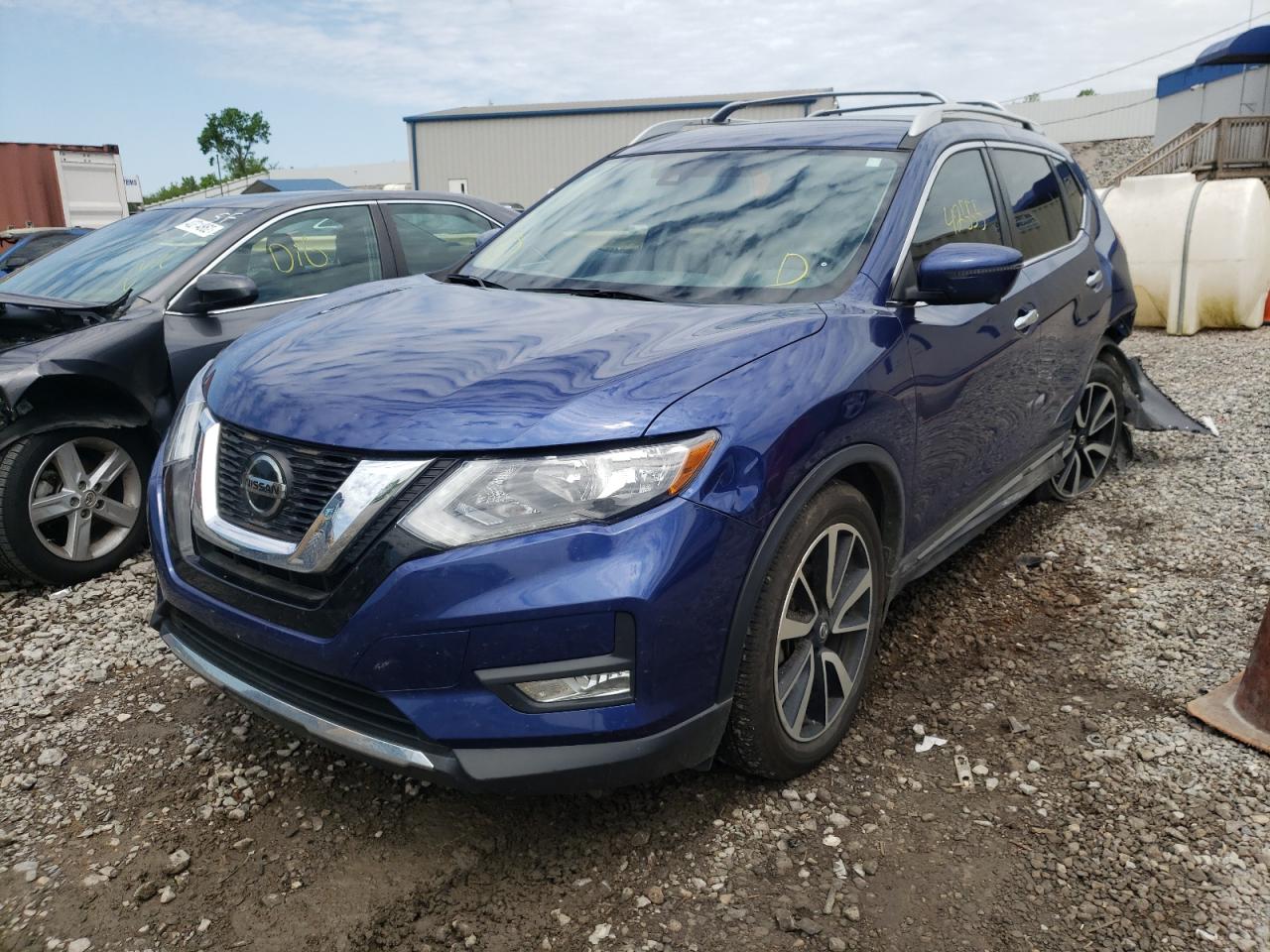 Photo 2 from auction – 2019 NISSAN ROGUE S with VIN 5N1AT2MTXKC815637