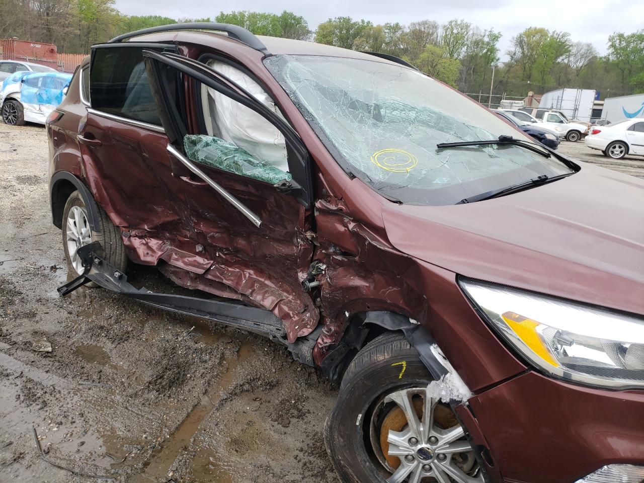 Photo 9 from auction – 2018 FORD ESCAPE SE with VIN 1FMCU0GD4JUA79835