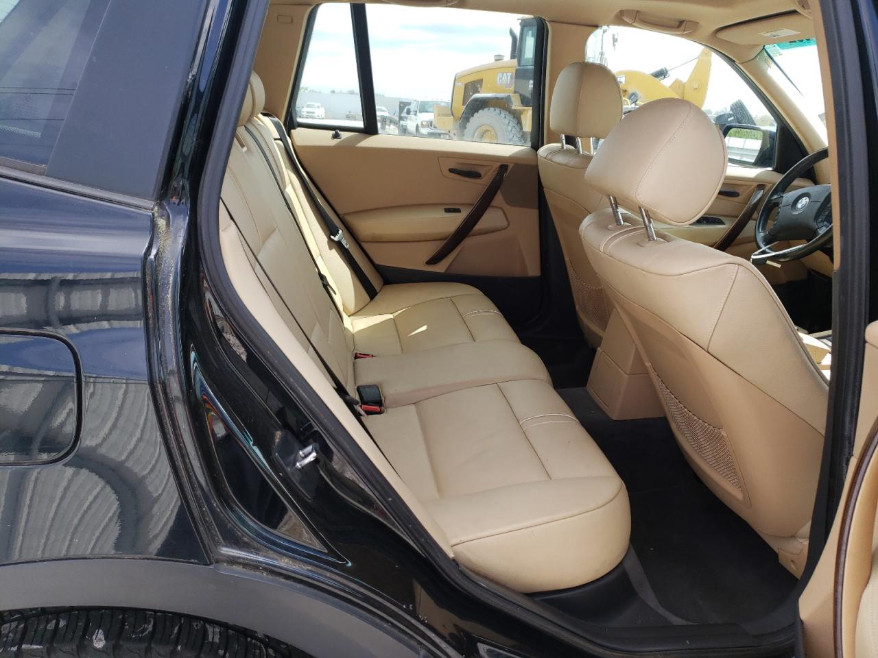Photo 6 from auction – 2004 BMW X3 with VIN WBXPA73414WC44283