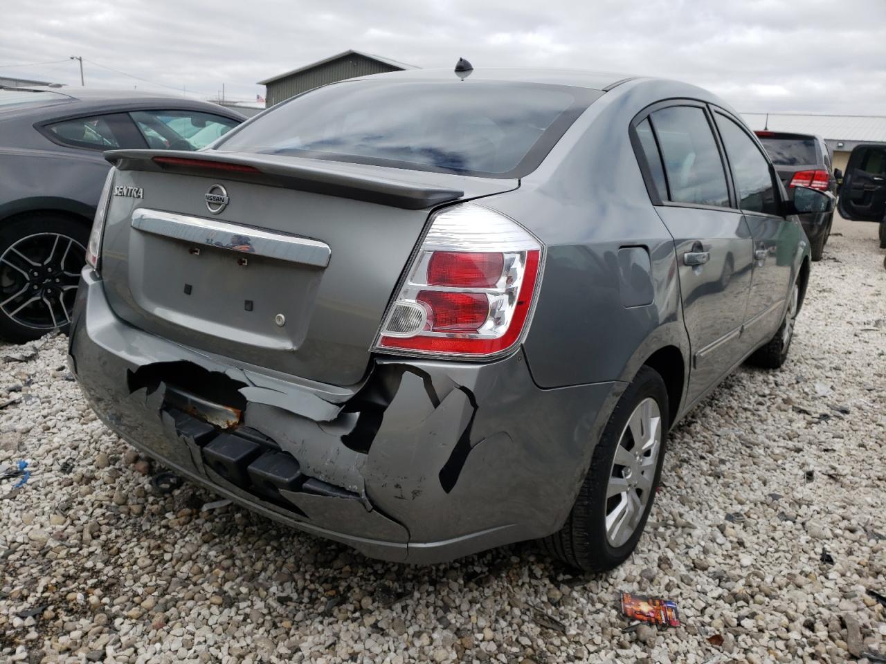Photo 4 from auction – 2011 NISSAN SENTRA with VIN 3N1AB6AP3BL689747