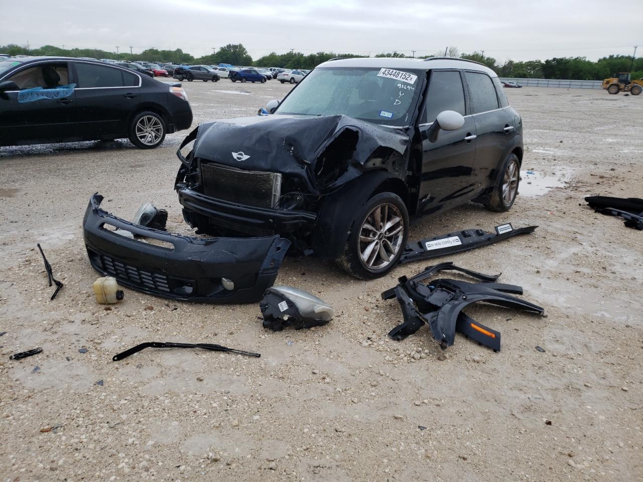 Photo 2 from auction – 2014 MINI COOPER S C with VIN WMWZC5C54EWP38176