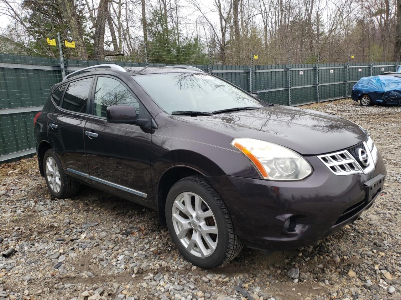 NISSAN ROGUE S 2011 with VIN JN8AS5MV7BW252835 - Photo from auction