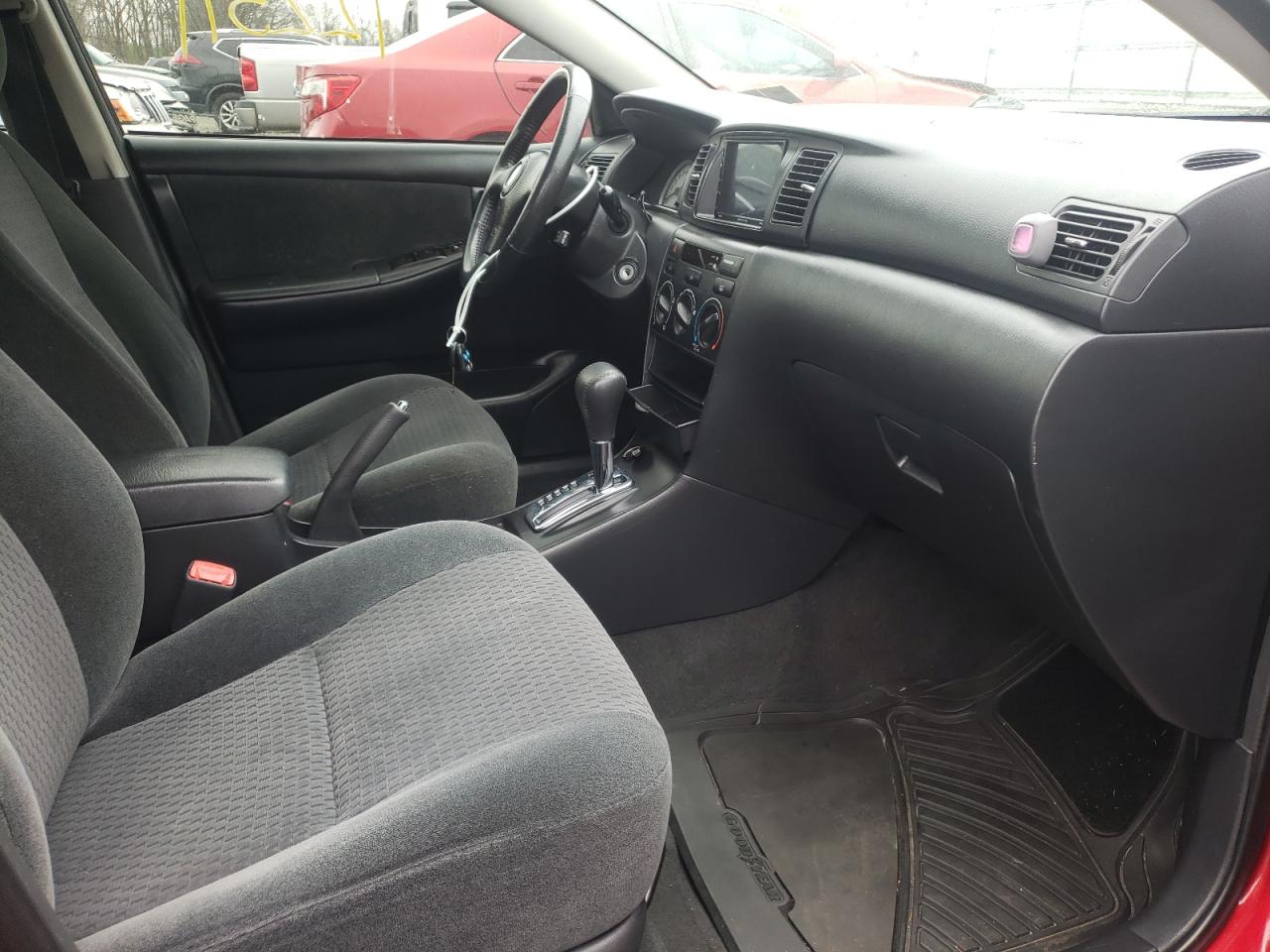 Photo 5 from auction – 2008 TOYOTA COROLLA CE with VIN 2T1BR32E38C890598