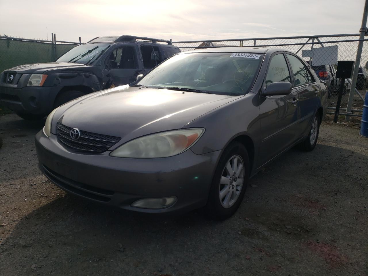 Photo 2 from auction – 2004 TOYOTA CAMRY LE with VIN 4T1BE32K64U878617