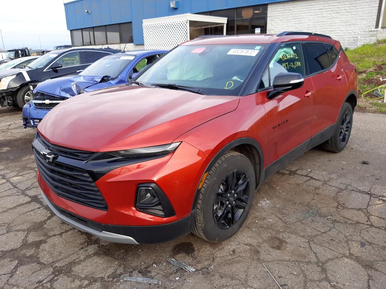 Photo 2 from auction – 2021 CHEVROLET BLAZER 2LT with VIN 3GNKBHRSXMS554819