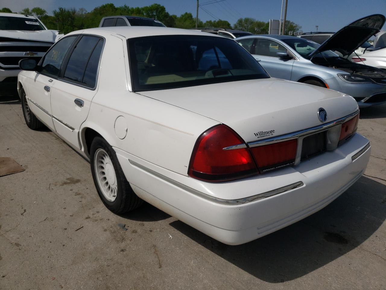 Photo 3 from auction – 1998 MERCURY GRAND MARQ with VIN 2MEFM75W2WX643267