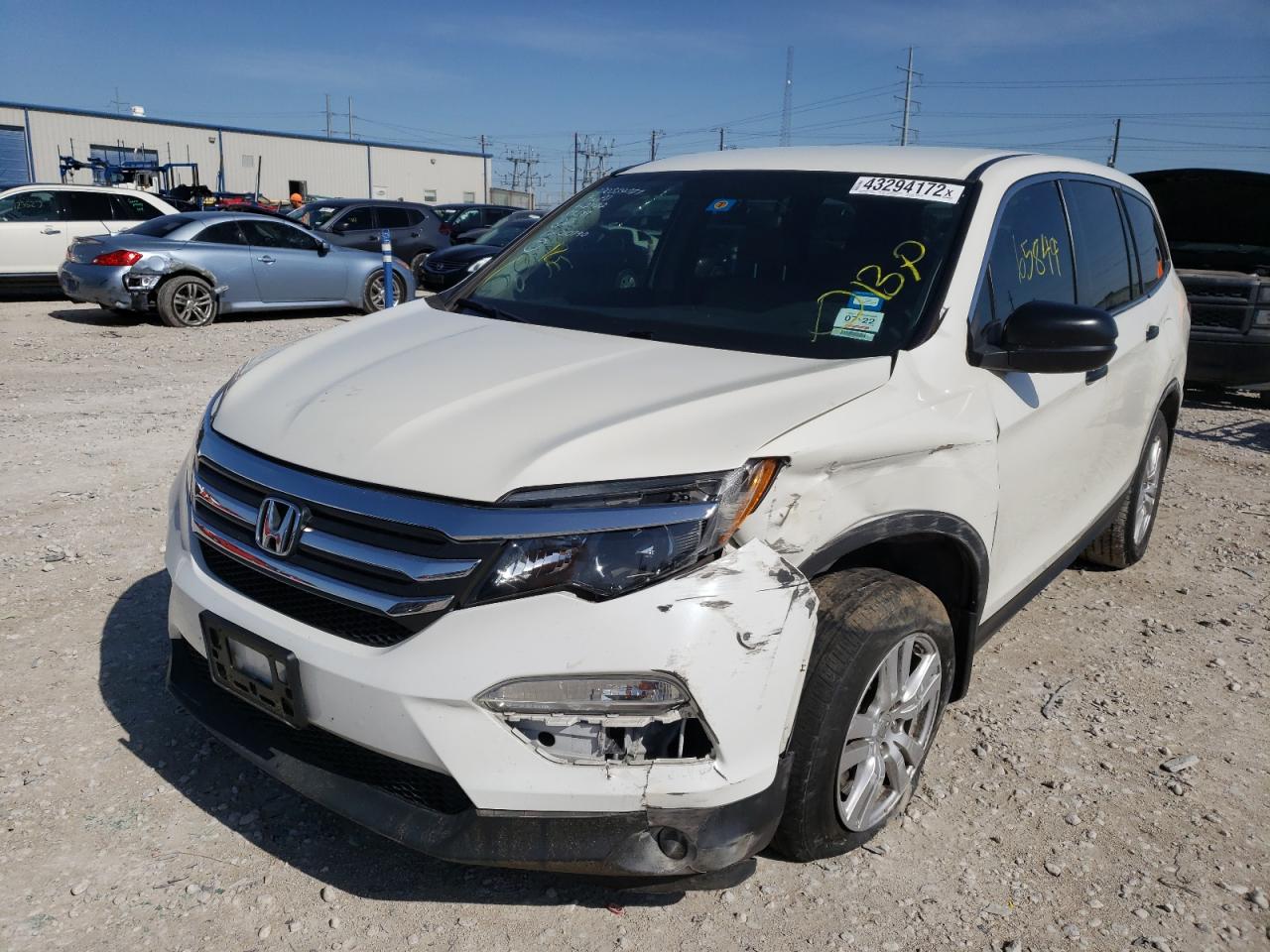 Photo 2 from auction – 2018 HONDA PILOT LX with VIN 5FNYF5H16JB010790