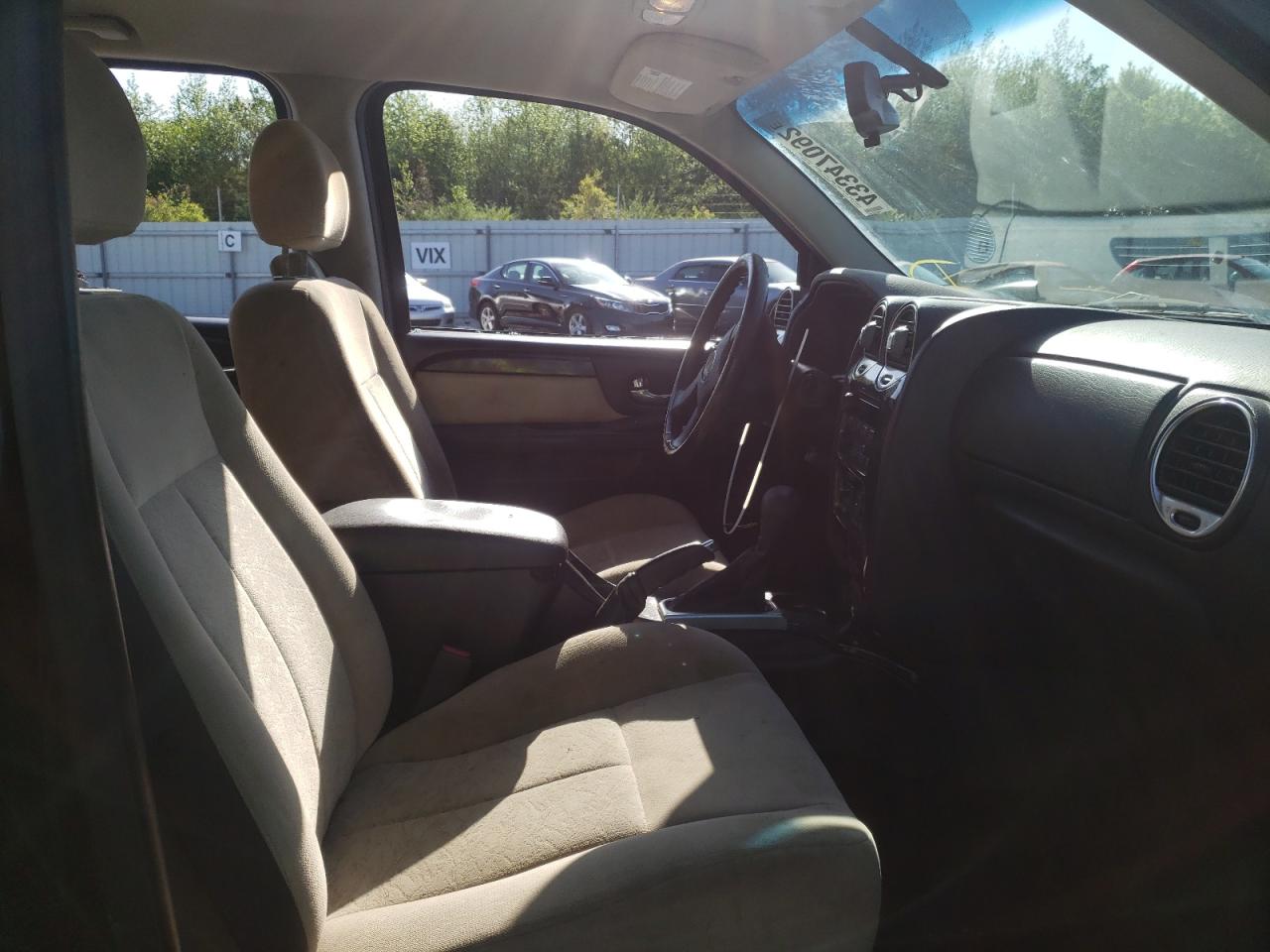 Photo 5 from auction – 2005 GMC ENVOY with VIN 1GKDS13S052150592