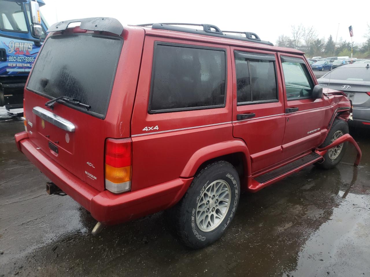 Photo 4 from auction – 1999 JEEP CHEROKEE L with VIN 1J4FF78S8XL655341