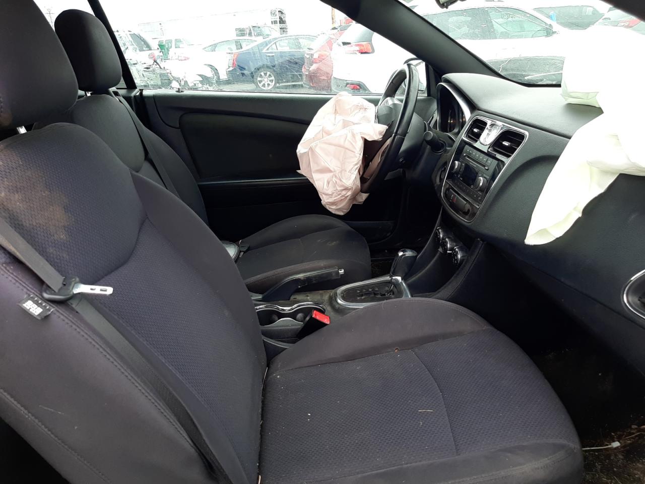 Photo 5 from auction – 2012 CHRYSLER 200 TOURIN with VIN 1C3BCBEB6CN233284