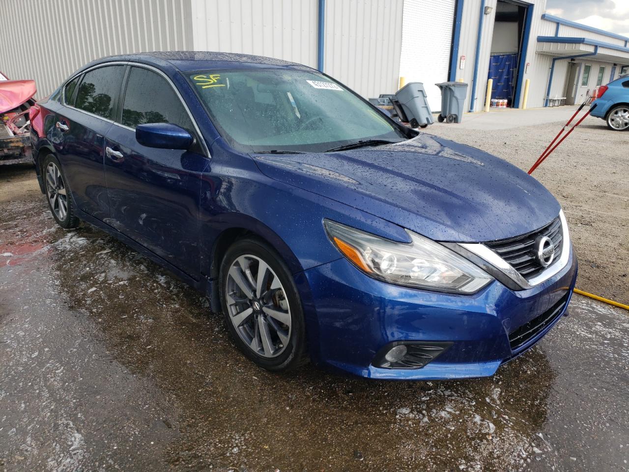 NISSAN ALTIMA 2.5 2017 with VIN 1N4AL3AP3HN314769 - Photo from auction