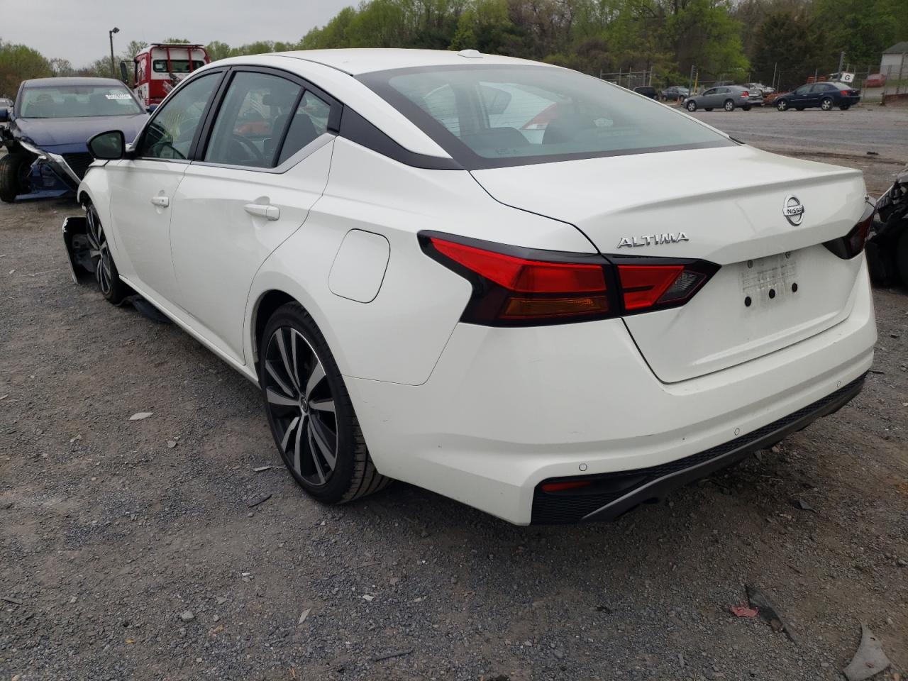 Photo 3 from auction – 2020 NISSAN ALTIMA SR with VIN 1N4BL4CV3LC235807