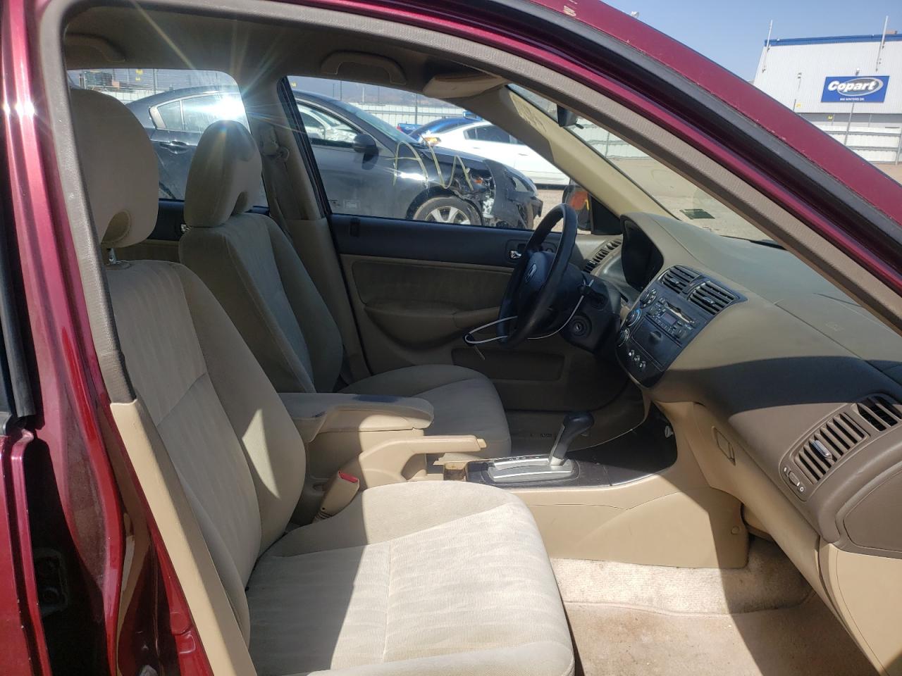 Photo 5 from auction – 2003 HONDA CIVIC LX with VIN 2HGES16553H626038