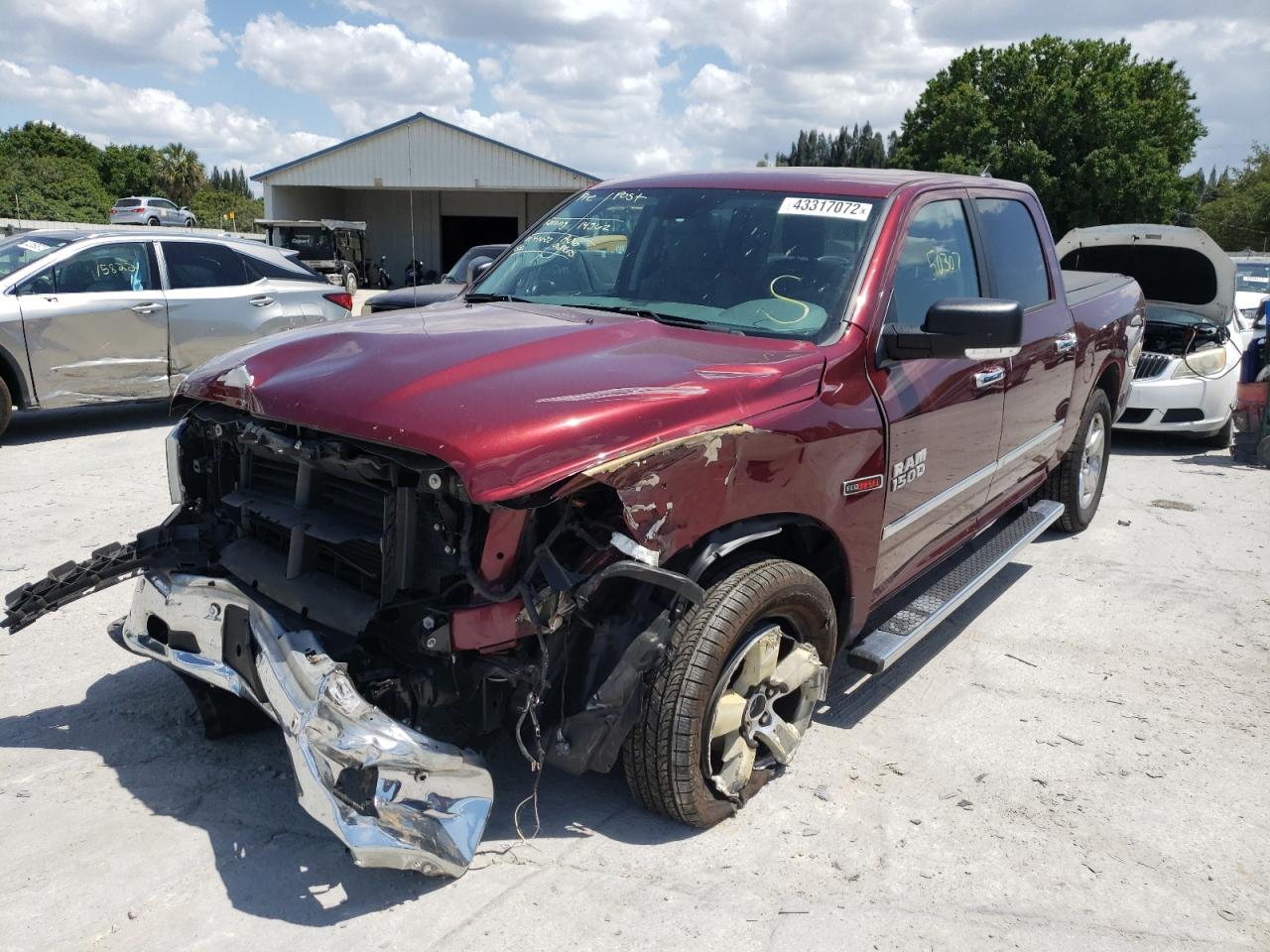 Photo 2 from auction – 2016 RAM 1500 SLT with VIN 1C6RR7LM5GS206084