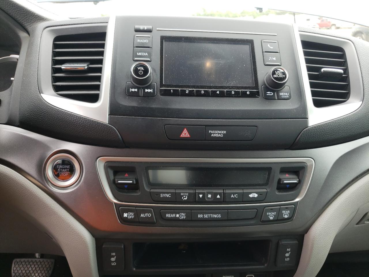 Photo 9 from auction – 2019 HONDA RIDGELINE with VIN 5FPYK2F55KB001202