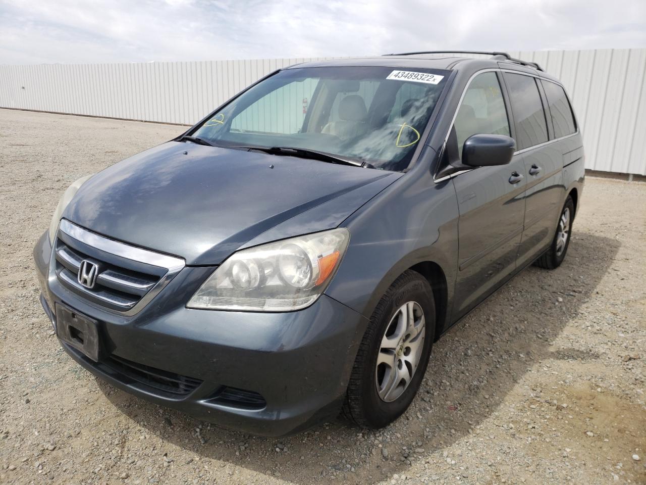 Photo 2 from auction – 2006 HONDA ODYSSEY EX with VIN 5FNRL38676B446679