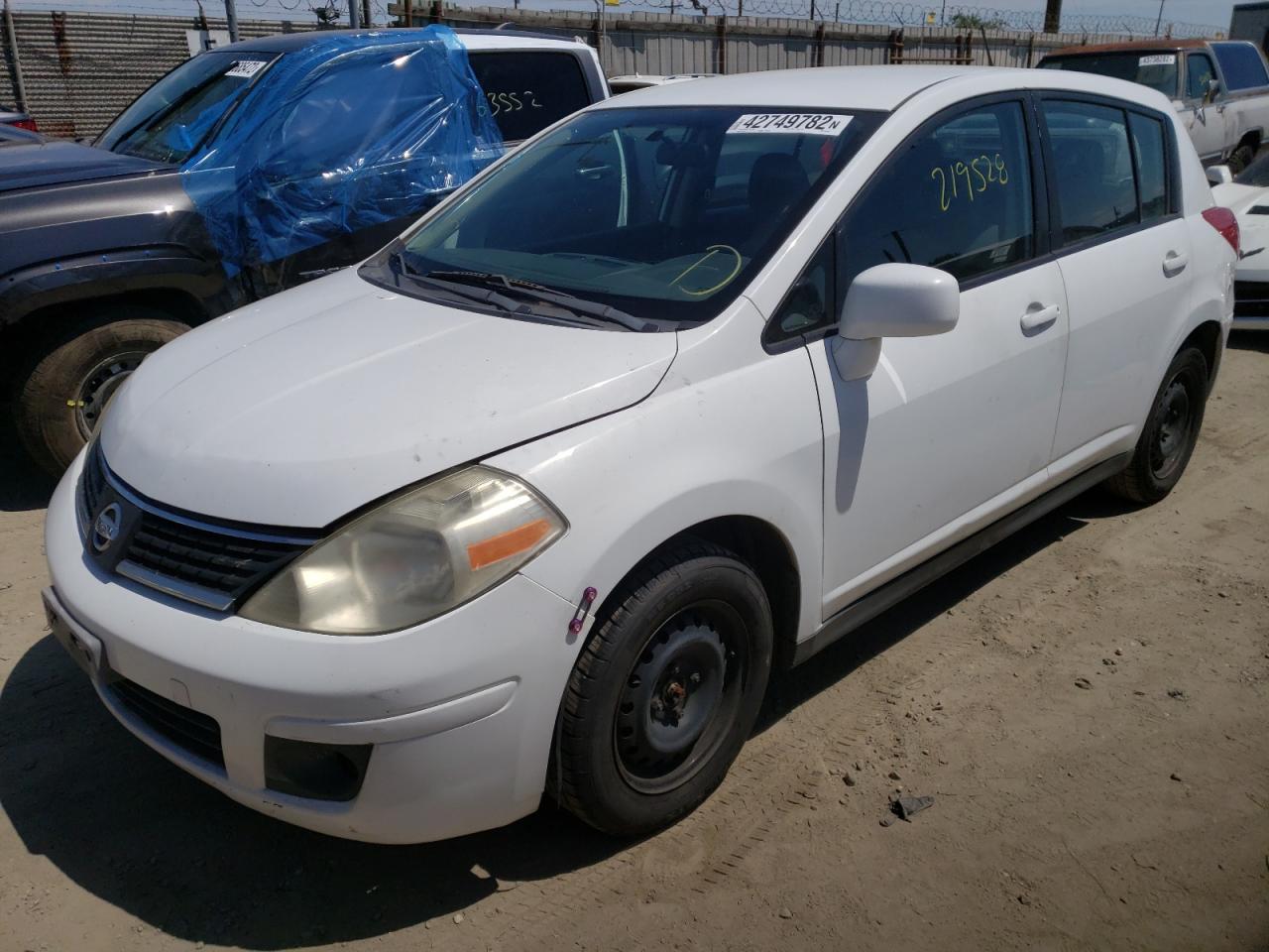 Photo 2 from auction – 2009 NISSAN VERSA S with VIN 3N1BC13E29L454234