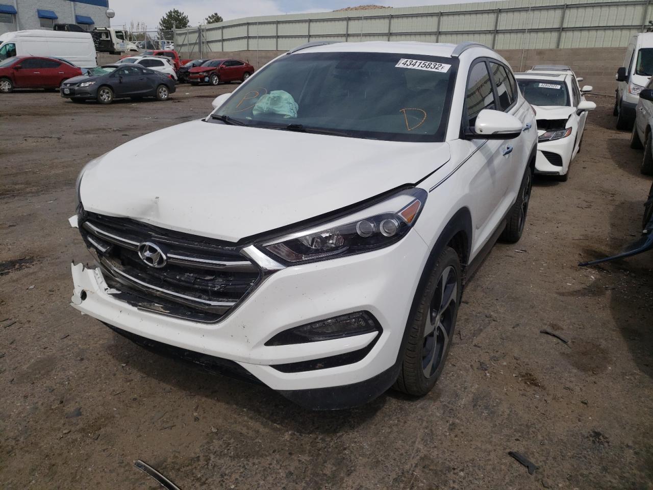 Photo 2 from auction – 2017 HYUNDAI TUCSON LIM with VIN KM8J3CA28HU297905