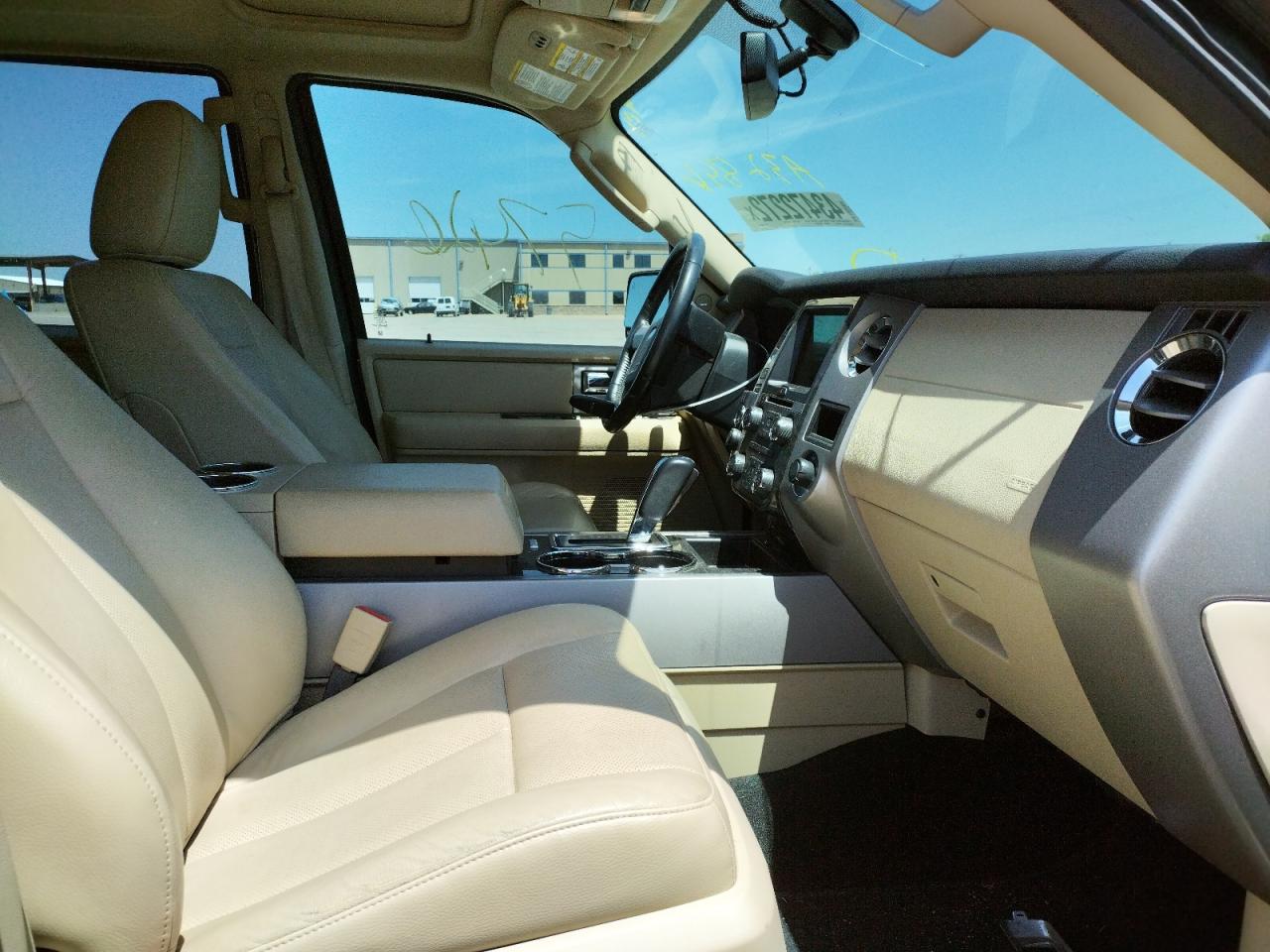 Photo 5 from auction – 2017 FORD EXPEDITION with VIN 1FMJU2AT6HEA32846