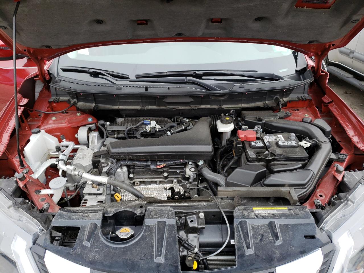 Photo 7 from auction – 2018 NISSAN ROGUE S with VIN 5N1AT2MV7JC844075