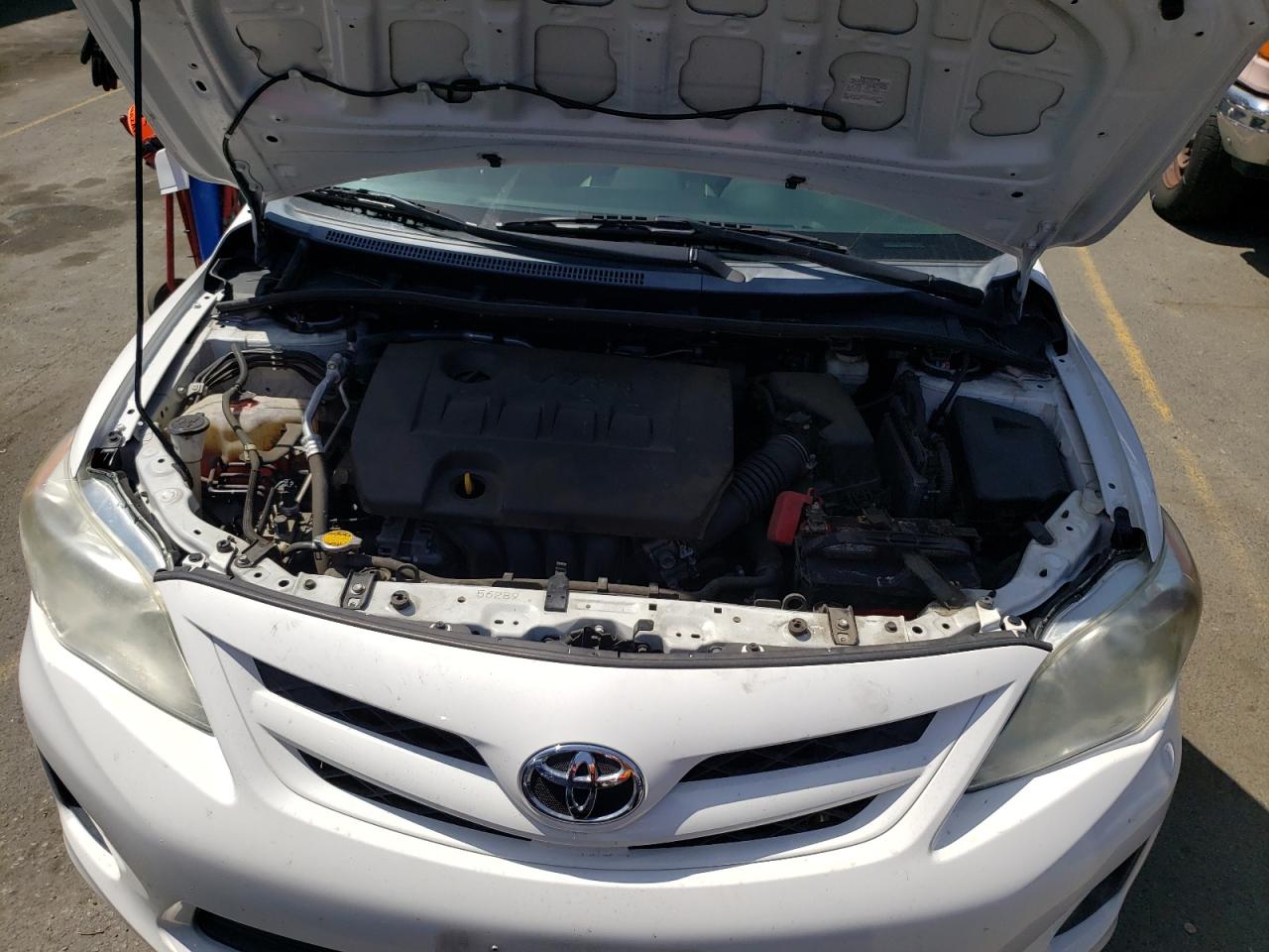 Photo 7 from auction – 2013 TOYOTA COROLLA BA with VIN 2T1BU4EE3DC964144