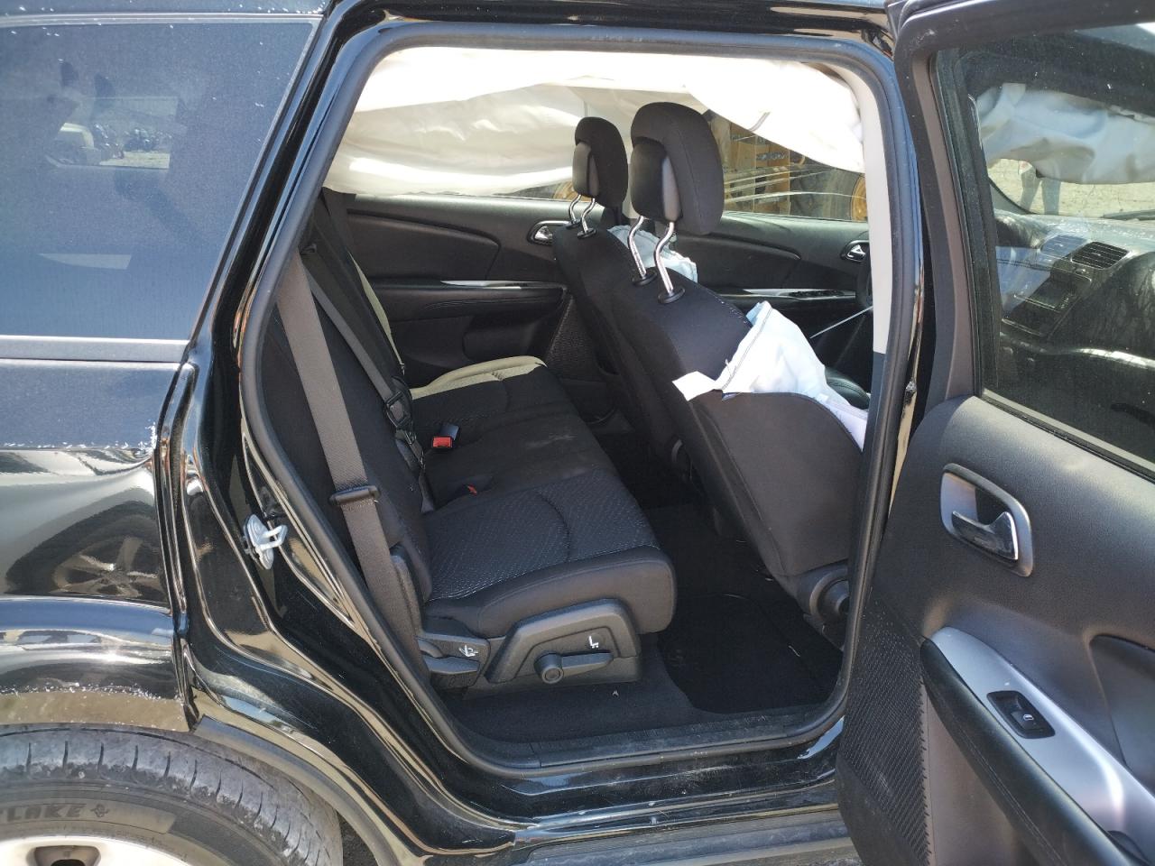 صورة رقم 6 من المزاد - 2017 DODGE JOURNEY SE مع VIN 3C4PDCABXHT654135