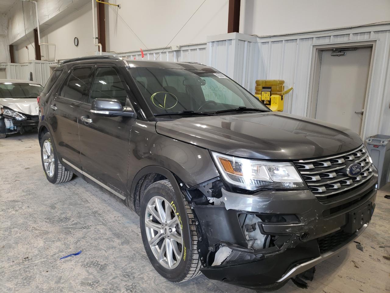 FORD EXPLORER L 2016 with VIN 1FM5K8F81GGB59814 - Photo from auction