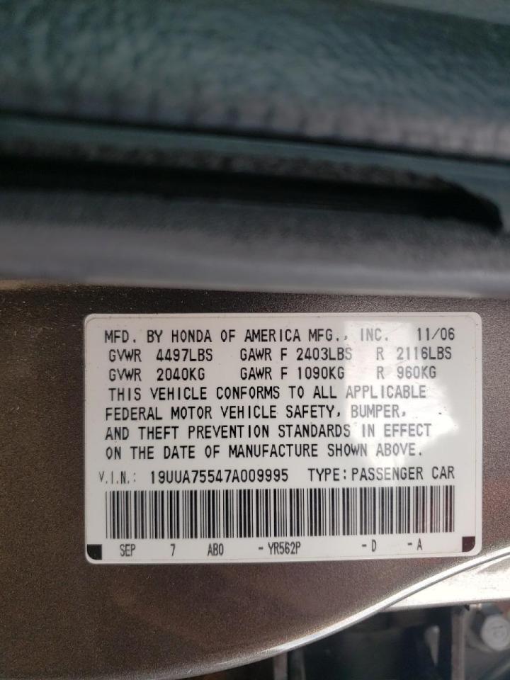 Photo 10 from auction – 2007 ACURA TL TYPE S with VIN 19UUA75547A009995