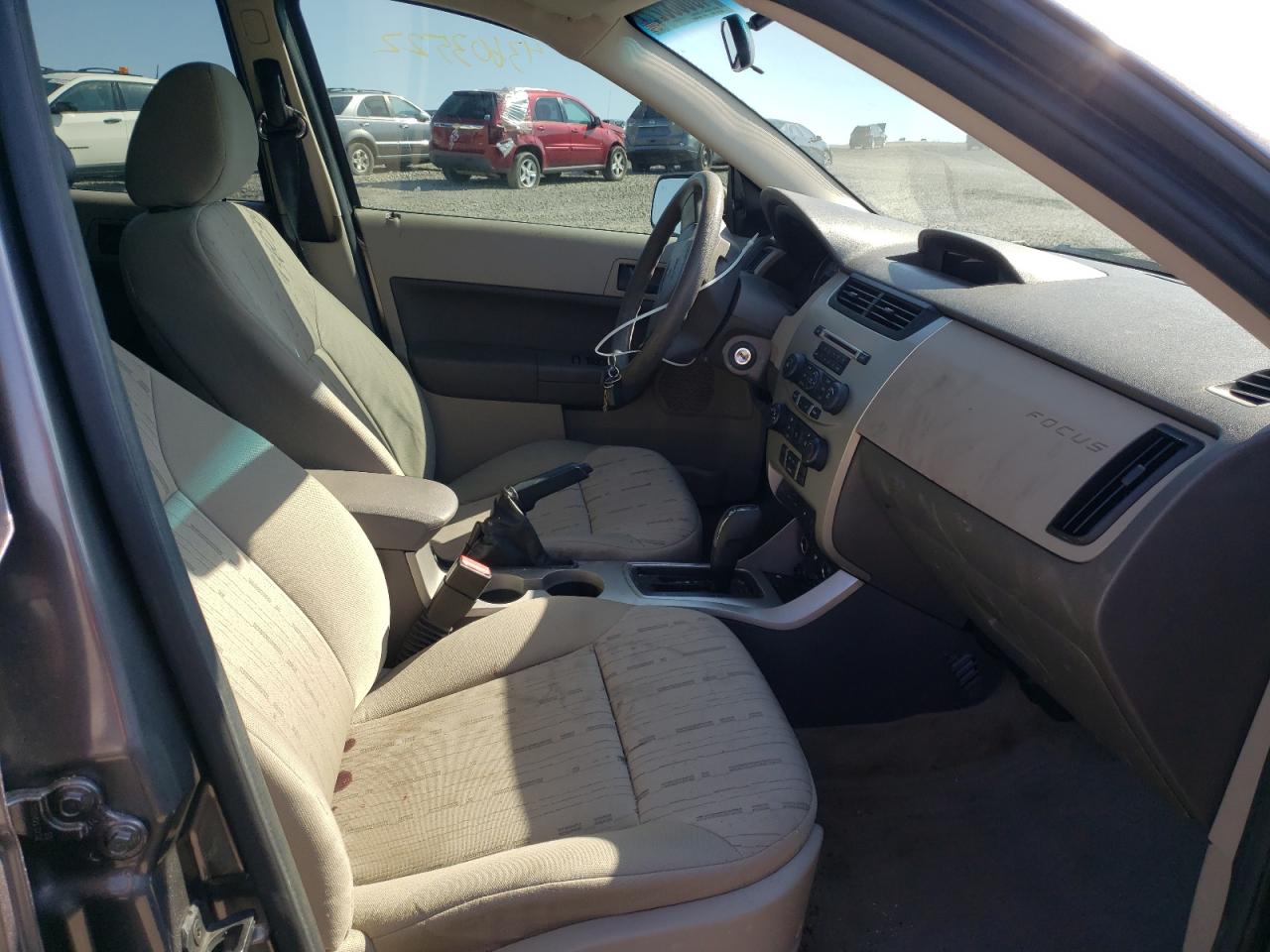 Photo 5 from auction – 2010 FORD FOCUS SE with VIN 1FAHP3FN1AW151193