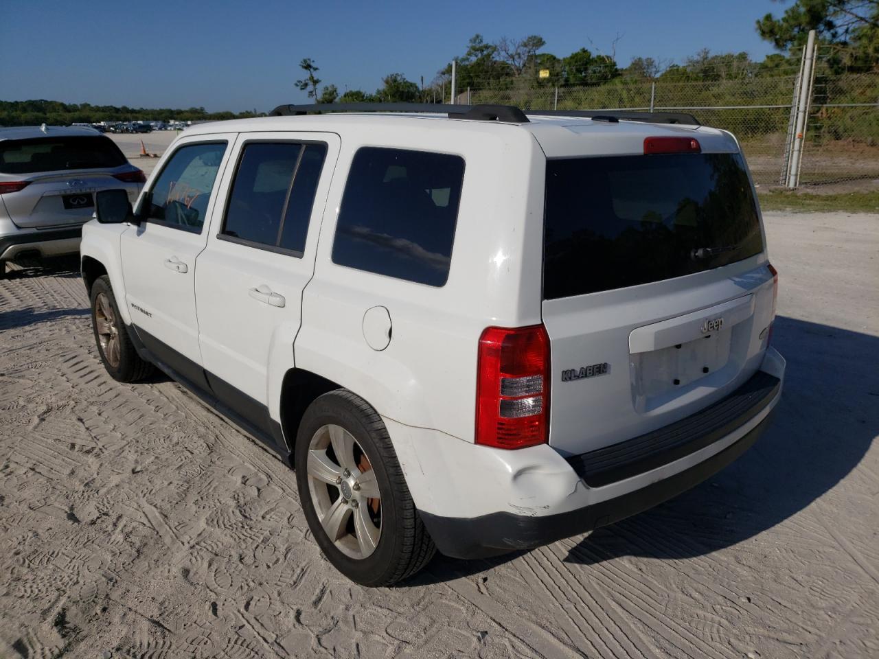 Photo 3 from auction – 2014 JEEP PATRIOT LA with VIN 1C4NJPFB0ED563893