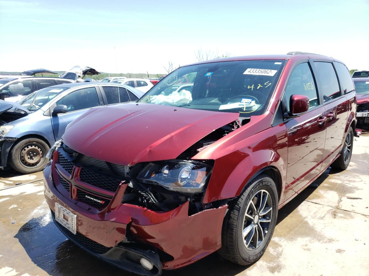Photo 2 from auction – 2018 DODGE GRAND CARA with VIN 2C4RDGEG6JR359547