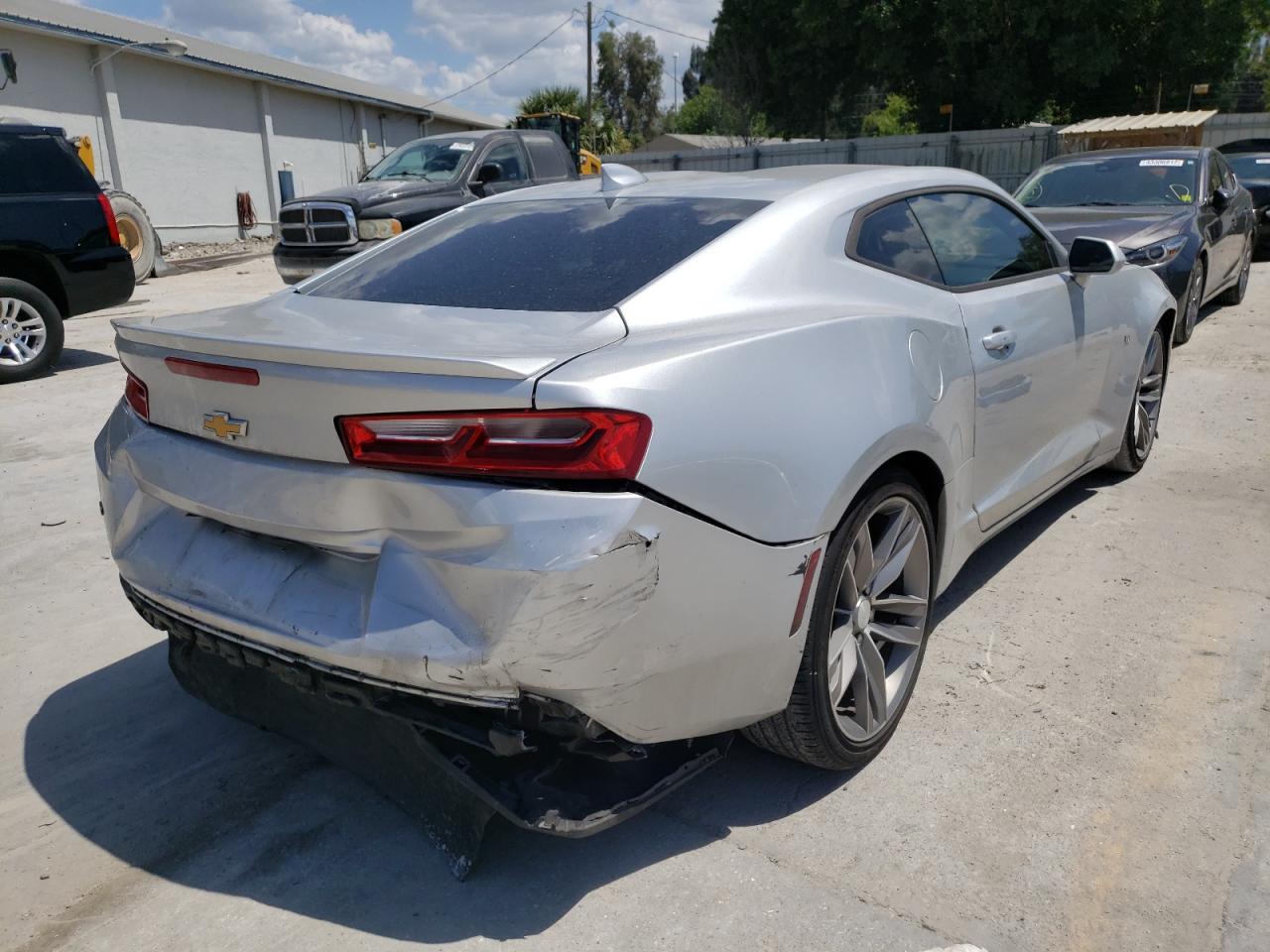 Photo 4 from auction – 2018 CHEVROLET CAMARO LT with VIN 1G1FB1RX4J0102017