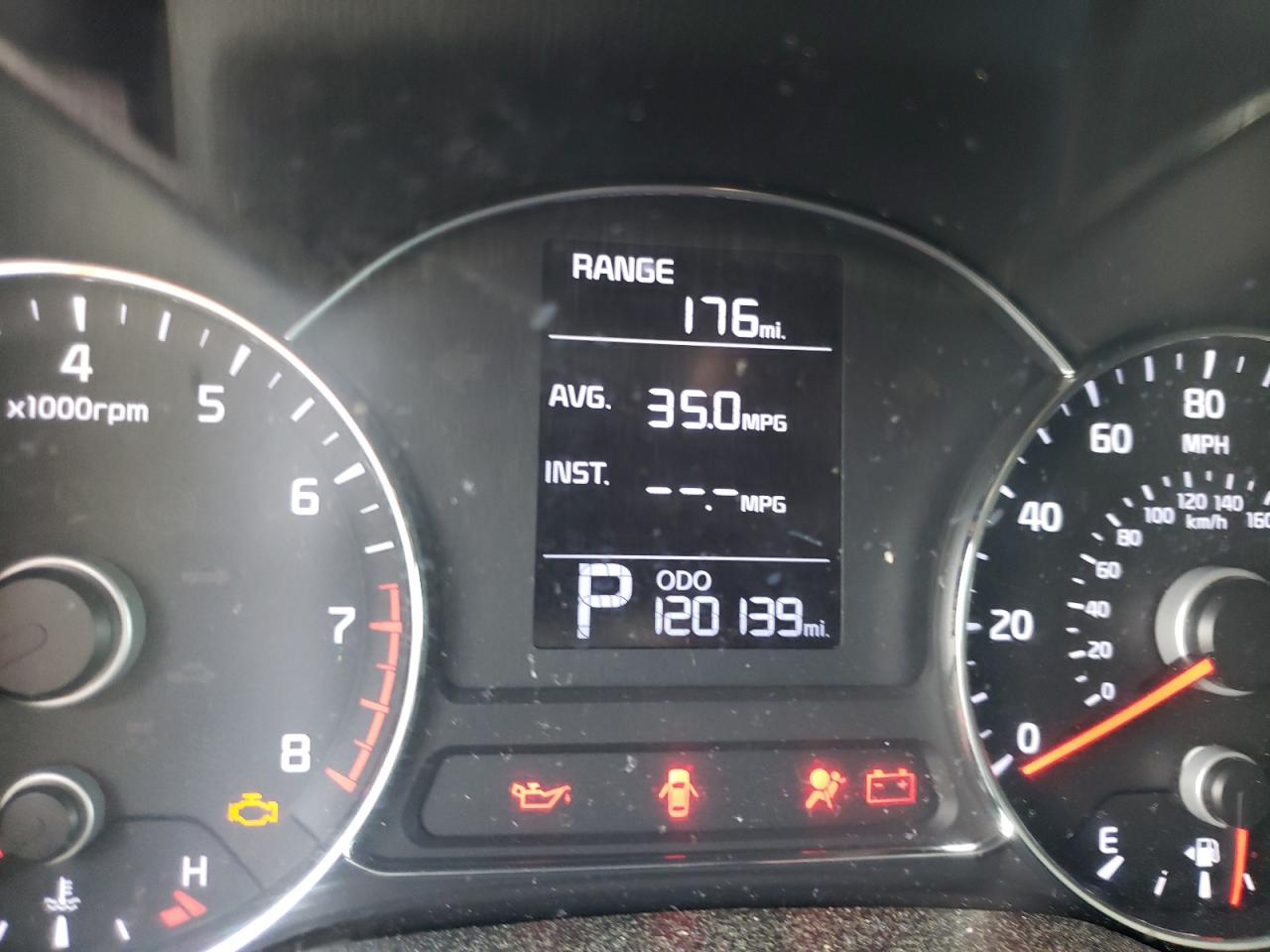 Photo 8 from auction – 2016 KIA FORTE LX with VIN KNAFX4A61G5539561