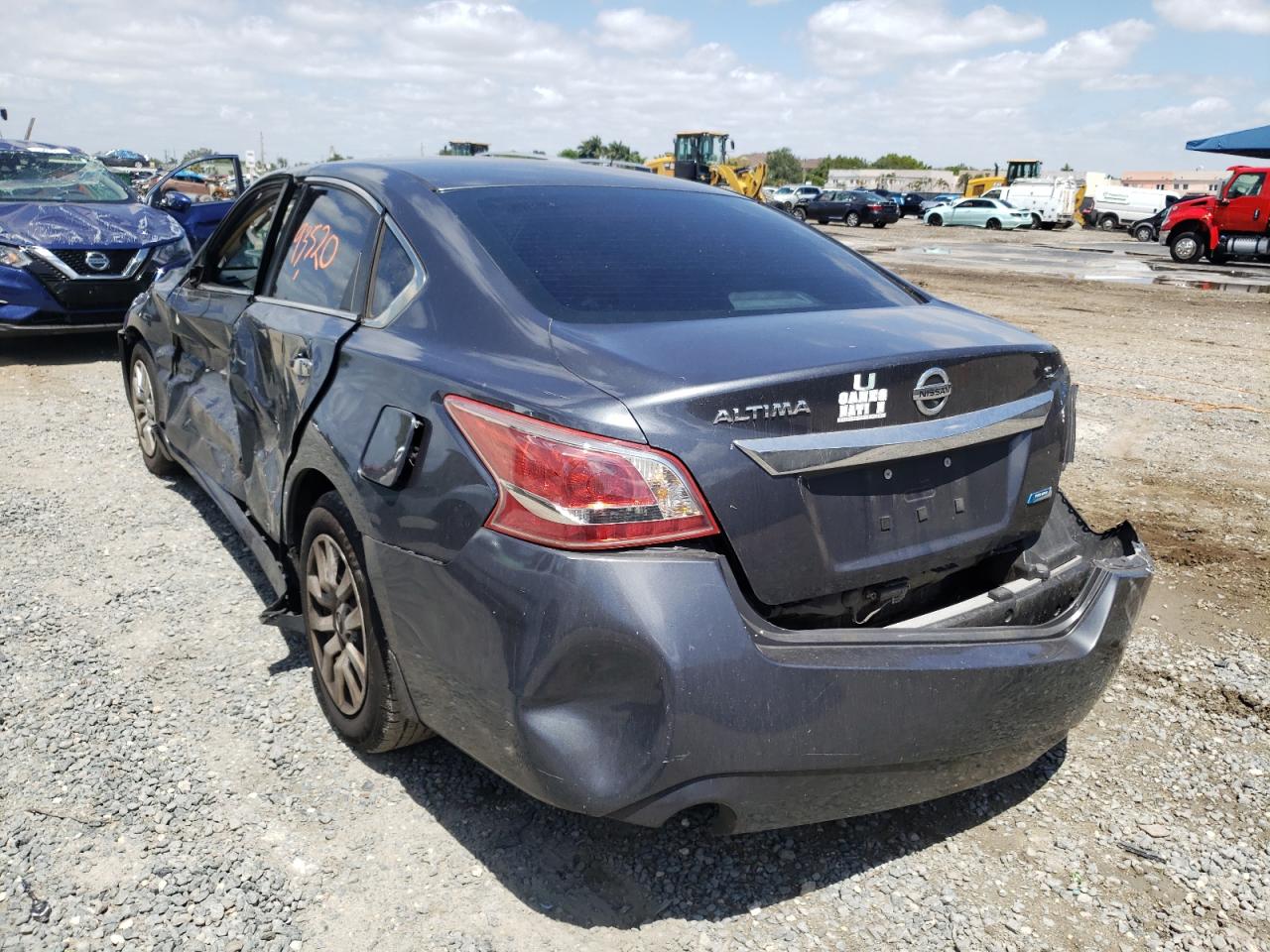 Photo 3 from auction – 2013 NISSAN ALTIMA 2.5 with VIN 1N4AL3AP7DC295455