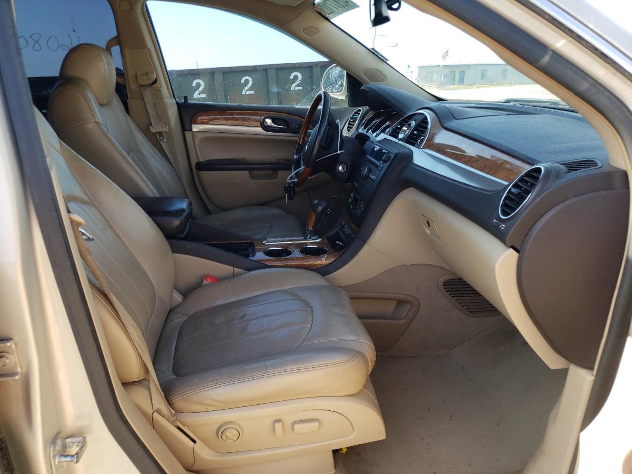Photo 5 from auction – 2008 BUICK ENCLAVE CX with VIN 5GAER23738J103534