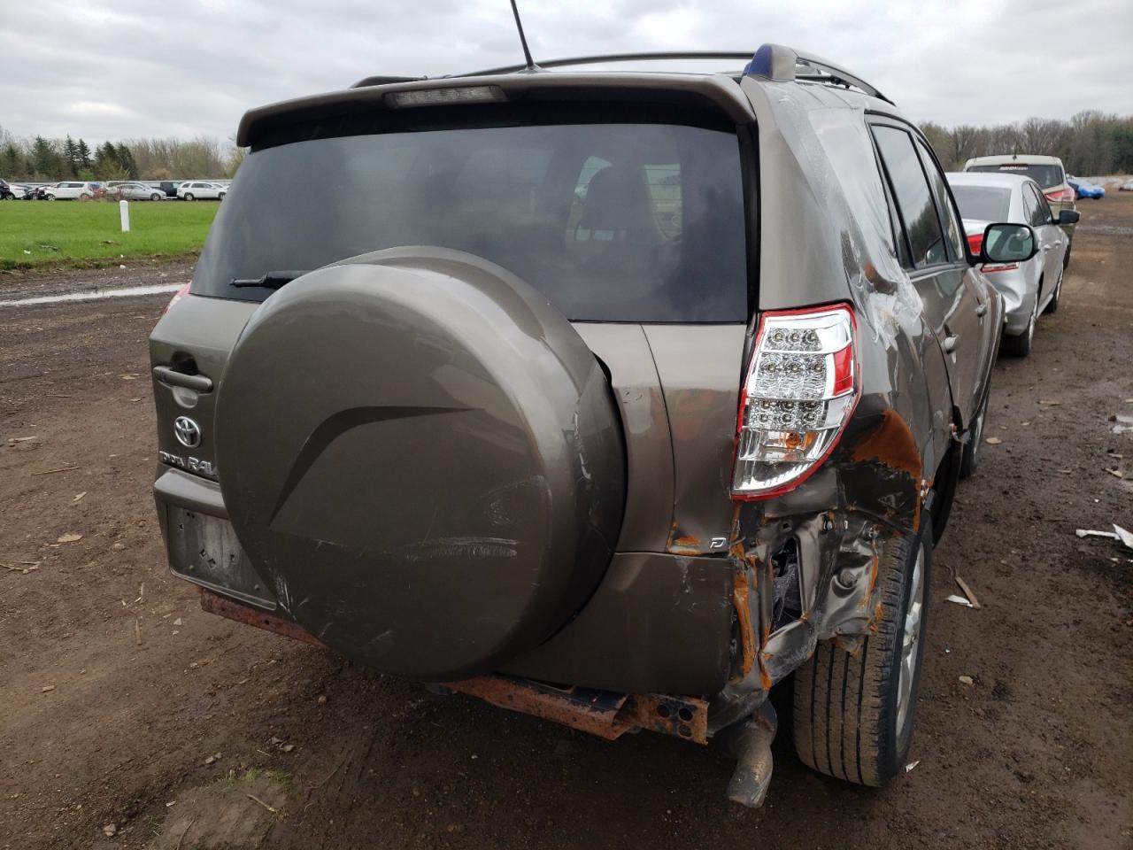 Photo 9 from auction – 2010 TOYOTA RAV4 LIMIT with VIN JTMDF4DV0A5032836