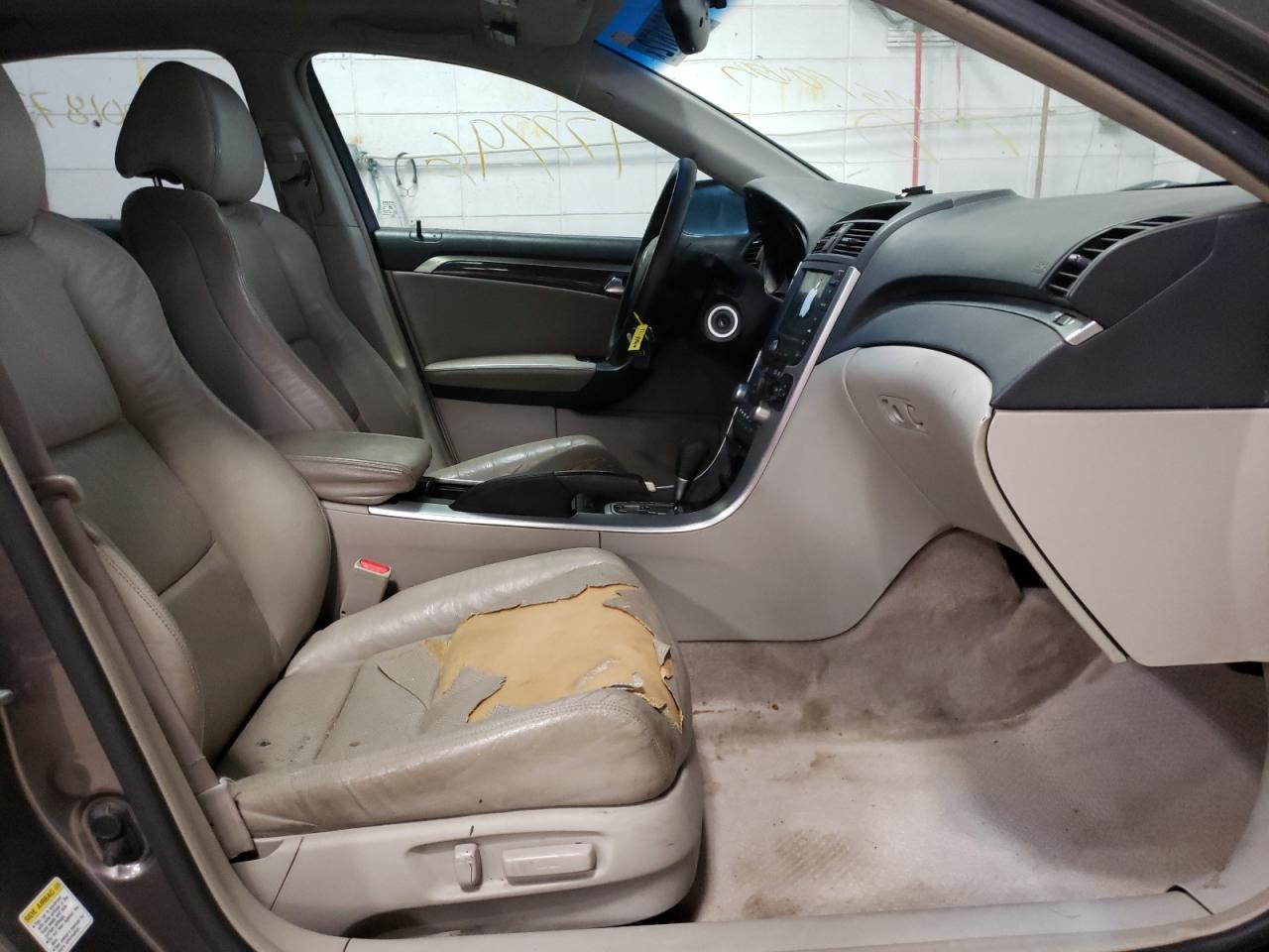 Photo 5 from auction – 2008 ACURA TL with VIN 19UUA66298A026453