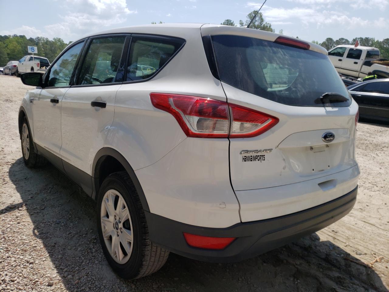 Photo 3 from auction – 2013 FORD ESCAPE S with VIN 1FMCU0F74DUD08482