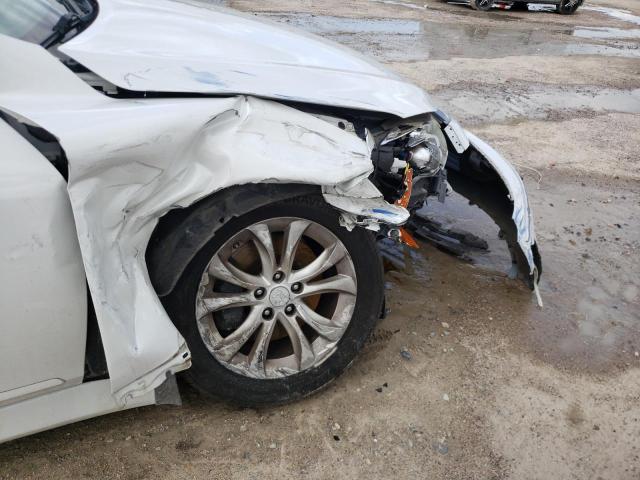 Photo 9 from auction – 2012 HYUNDAI GENESIS 3. with VIN KMHGC4DD7CU180712