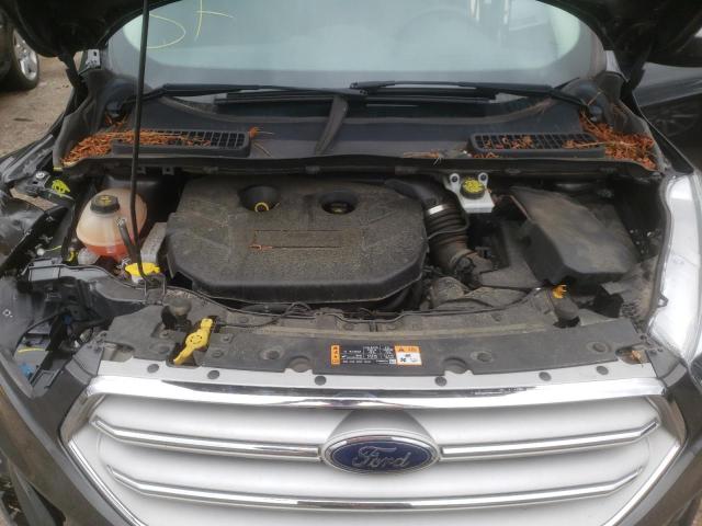 Photo 7 from auction – 2018 FORD ESCAPE SE with VIN 1FMCU9G94JUC38627
