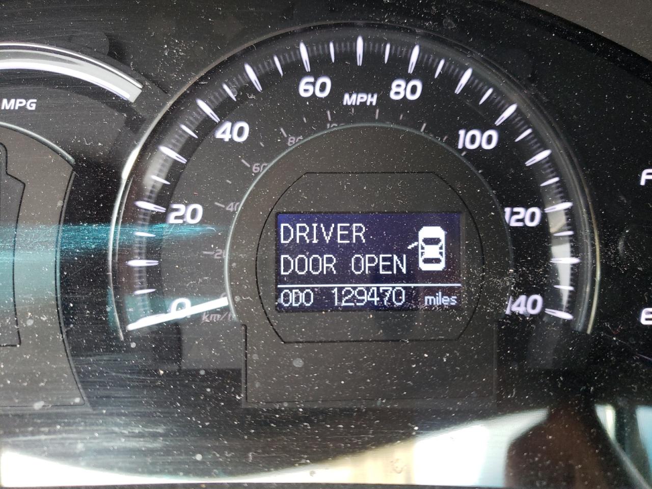Photo 8 from auction – 2011 TOYOTA CAMRY HYBR with VIN 4T1BB3EK5BU127980