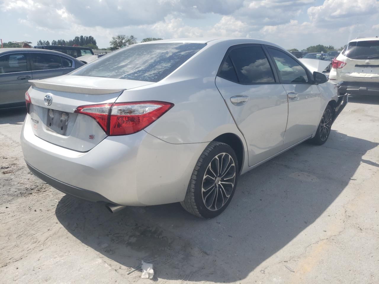 Photo 4 from auction – 2016 TOYOTA COROLLA L with VIN 2T1BURHE5GC573574