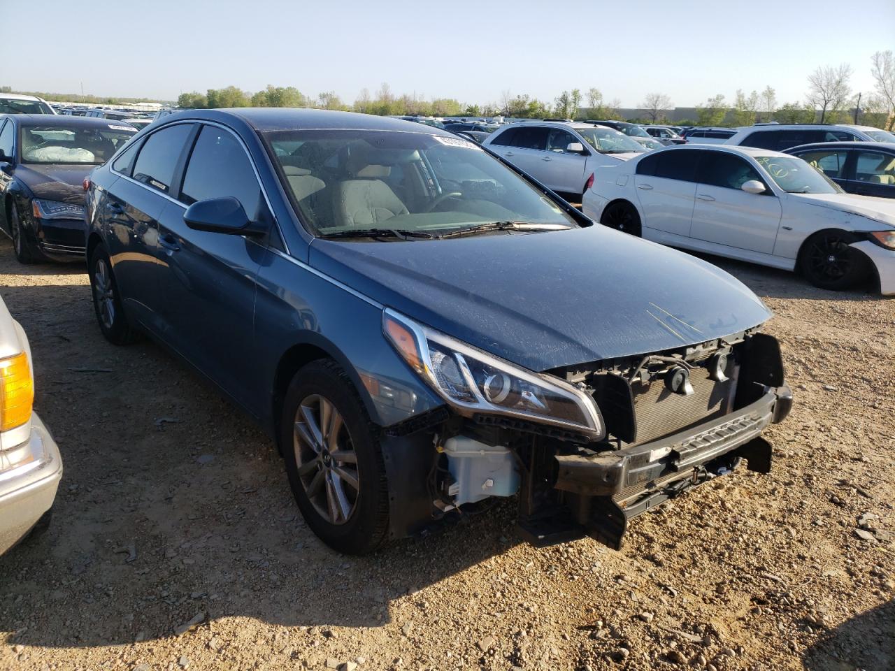 Photo 1 from auction – 2015 HYUNDAI SONATA SE with VIN 5NPE24AF6FH162267